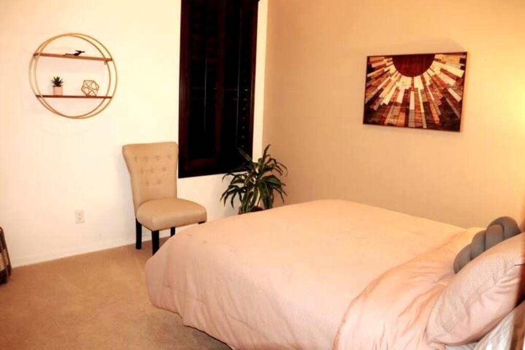 Phoenix Home With Heated Pool, Desert Views & Hot Tub Anthem 외부 사진